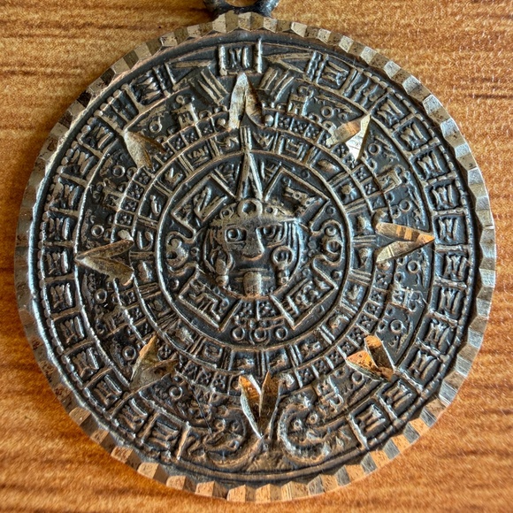 Aztec Mayan Sterling pendant from Mexico - Picture 2 of 5